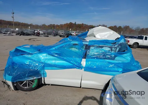 2018 Toyota Highlander Xle из США, поврежденный, VIN 5TDJZRFH8JS892072